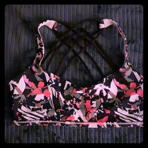 Lulu free to be sports bra size 8